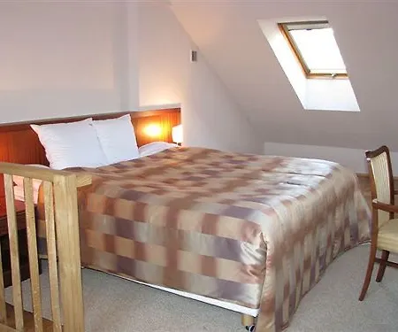 Hotel apartamentowy Red Brick