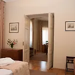 Hotel apartamentowy Red Brick 3*