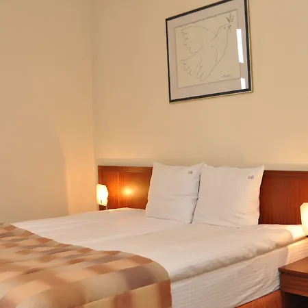 Red Brick Apart-hotel