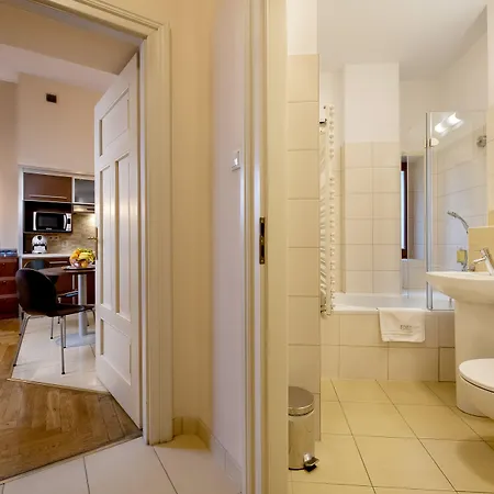 Red Brick 3* Cracóvia