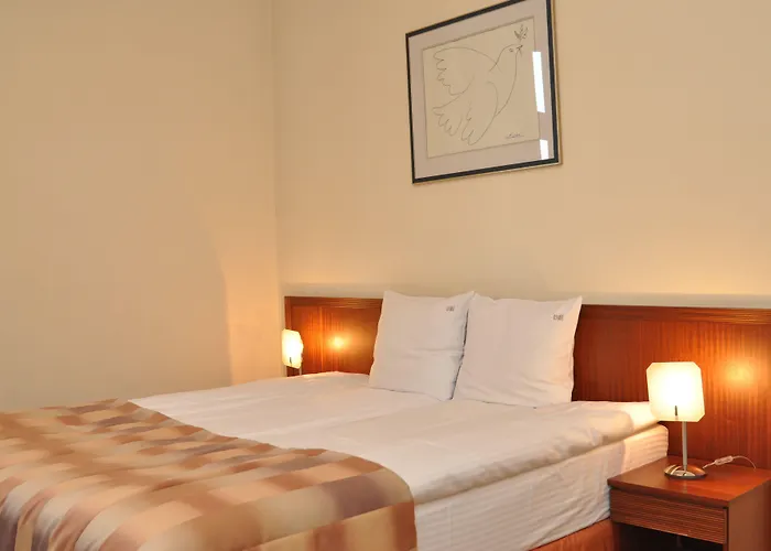 Red Brick Aparthotel