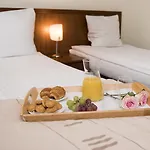 Aparthotel Red Brick 3*