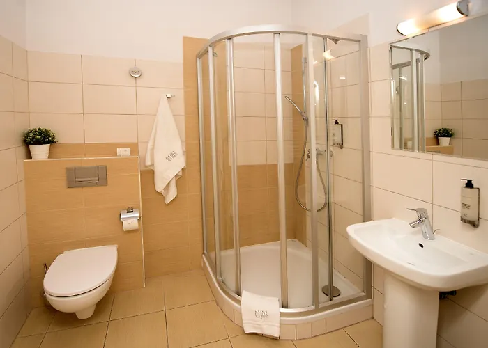 Hotel apartamentowy Red Brick 3*